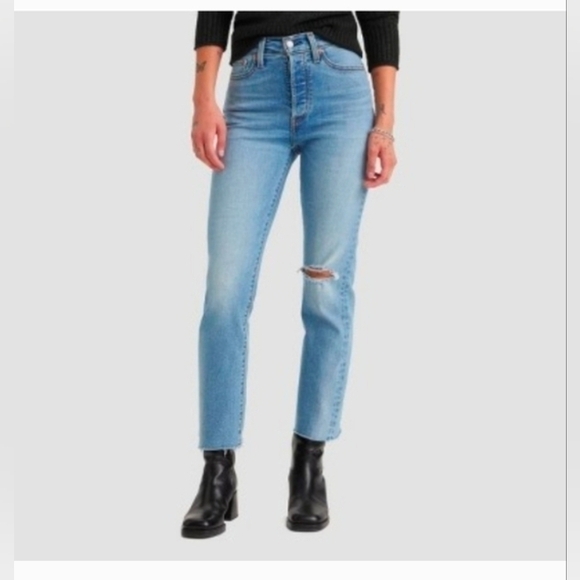 Levi's Denim - Levi's Women's Wedgie High-Rise Snug Through The Hip And Thigh Straight Leg Jean